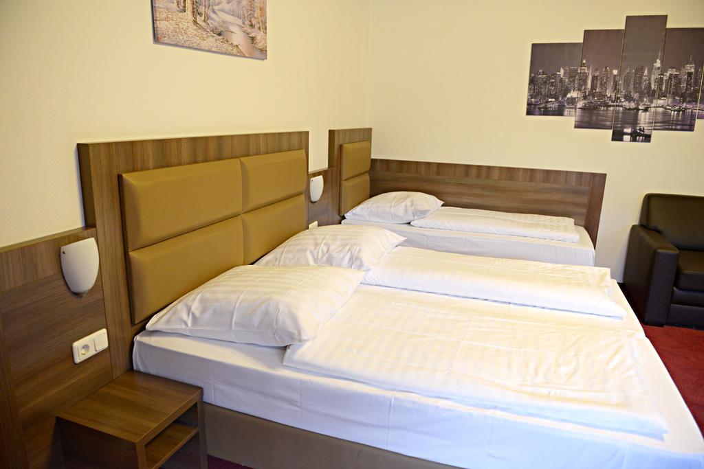 Itm Hotel Motel21 Hamburg-Mitte Hamburgo Quarto foto